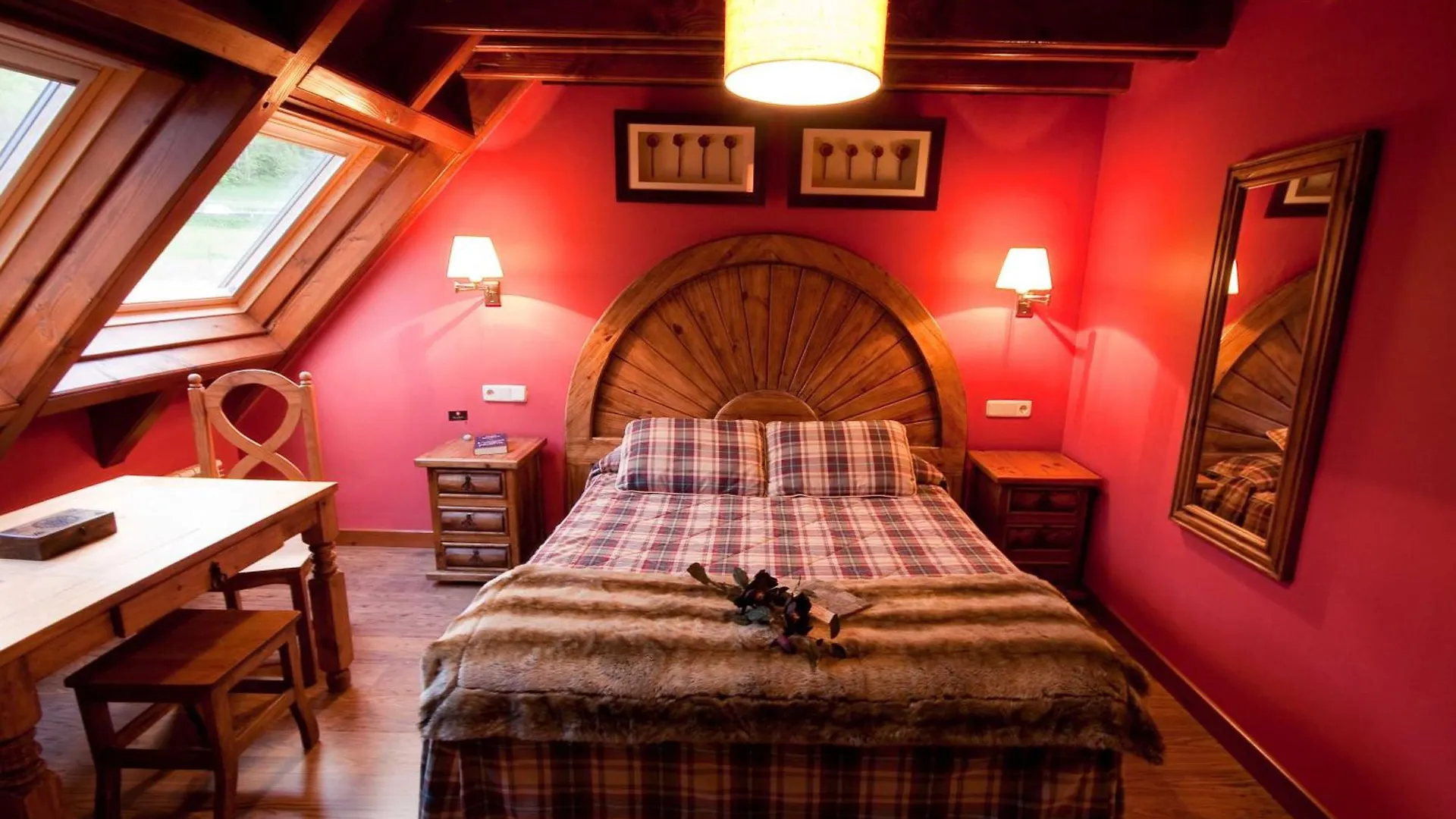 Gran Chalet Hotel & Petit Spa  Vielha