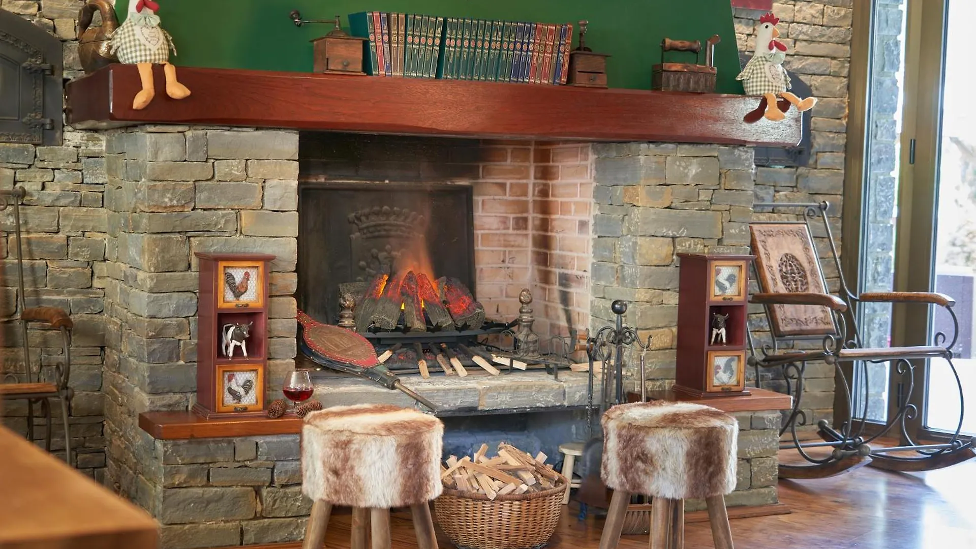***  Gran Chalet Hotel & Petit Spa Spain